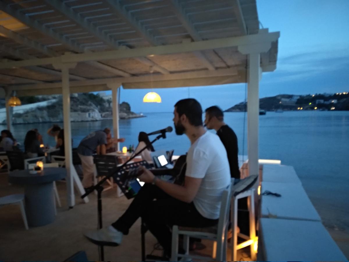 Akti Miaouli Holiday Home Βάρη Εξωτερικό φωτογραφία